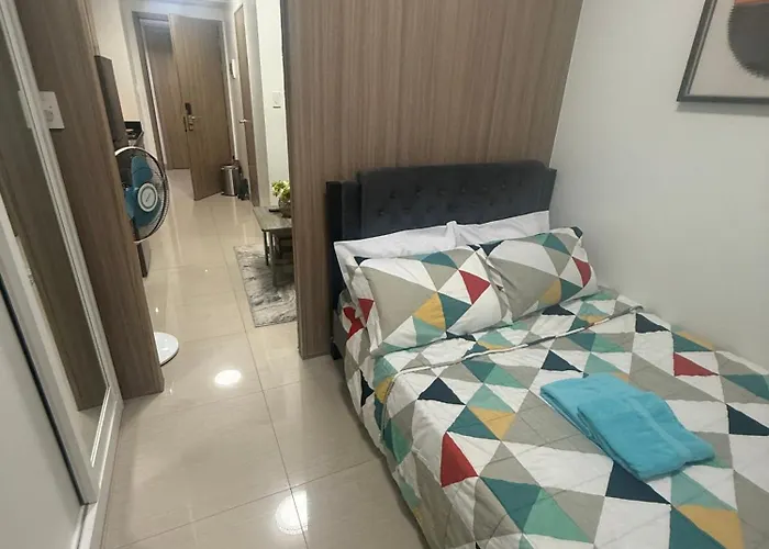 Shore 2 - Staycation Or Bus Trip I 1br Furnished * Manille